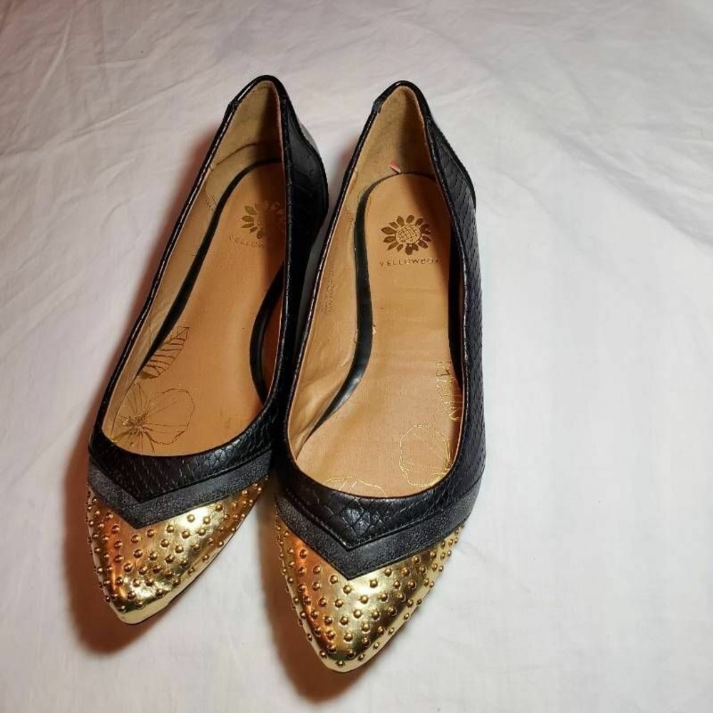 Yellow Box Womens 6 Amorita Ballet Flats Shoes Black Slip On Snakeskin Studded